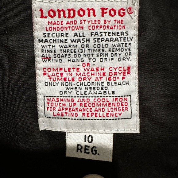 Vintage London Fog Tan and Black Trench Coat - Picture 9 of 16